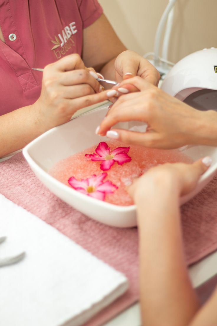 Nail Extension Soak Off
